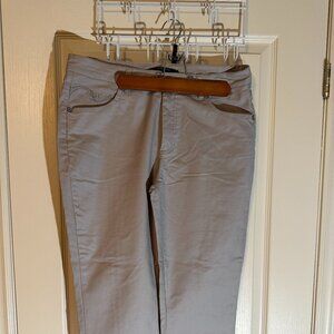 EUC Grey Crop Pant Size 12